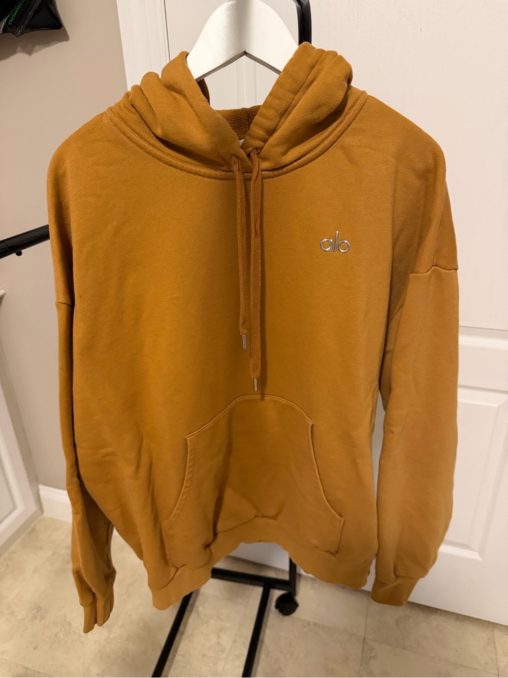ALO Yoga Accolade Hoodie